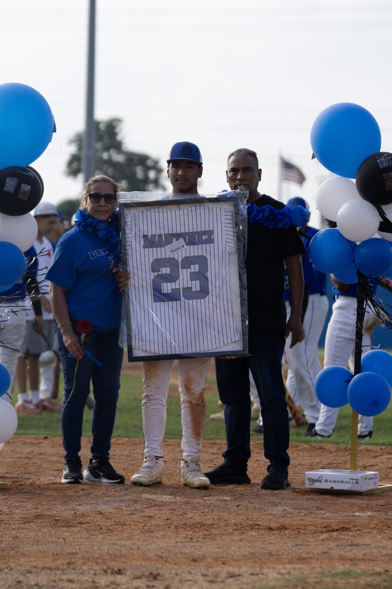 Dekaney High School Baseball ⚾️ tweet media