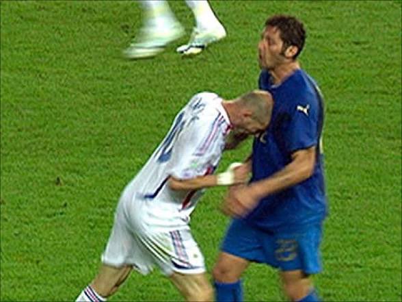 ‏ فالكون tweet media