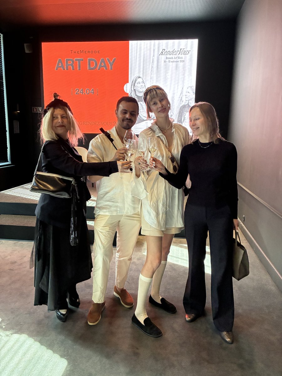 Yelena214's tweet photo. Still under huge impression from yesterday’s Art Day of The Merode with a festive opening of Marina Abramovic Room and an exhibition opening with an art talk! Rendezvous pitch was a success story! https://t.co/NUrxy7Jndp