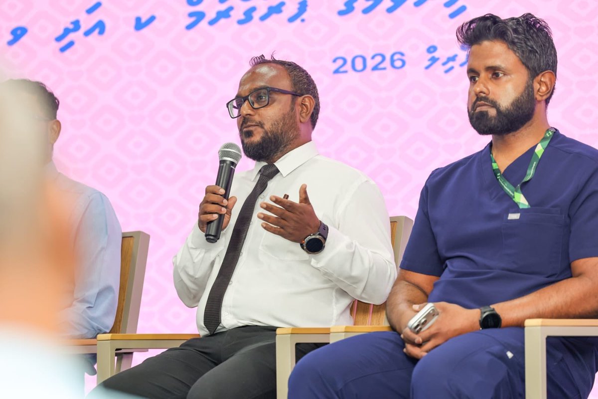 MoHmv's tweet image. An interactive expert panel and Q&amp;amp;A session was held, moderated by Hassan, with Dr. Mohamed Ali, Dr. Ahmed Ashraf, Ibrahim Nishan Ahmed, and Ramla Wajeeh. The discussion focused on the national roadmap for strengthening Primary Health Care.
#HealthExperts #PublicHealth