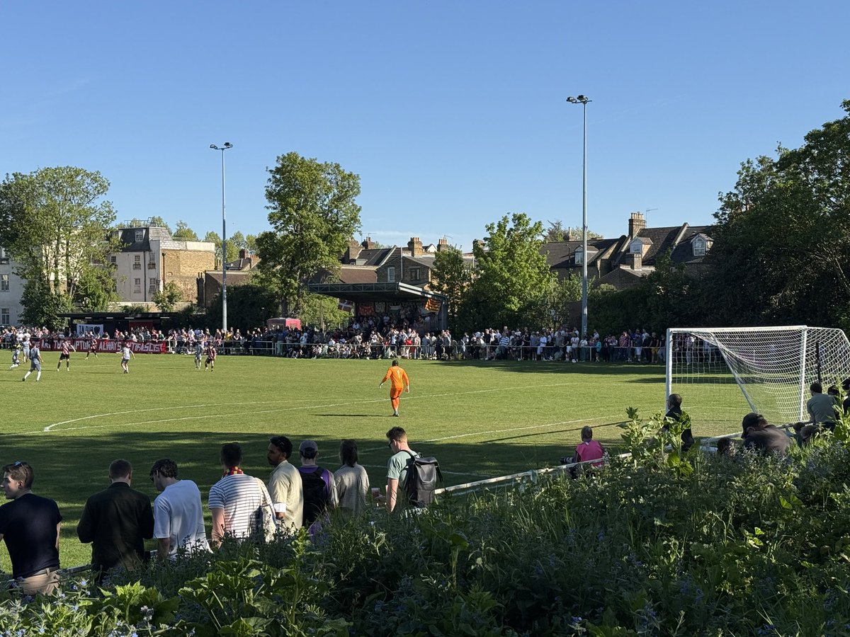timbogb's tweet image. ⚽️ Clapton Community 4-1 Lymore Gardens
🏆 Eastern Counties Division 1 South play-off semi-final
🏟 The Old Spotted Dog Ground 
🎟 £5 📖 free 👨‍👩‍👧‍👦 1,377
📆 Saturday 25 April 3 PM

#football #stadium #nonleague #grassroots #groundhopping @claptoncfc @lymoregardensfc