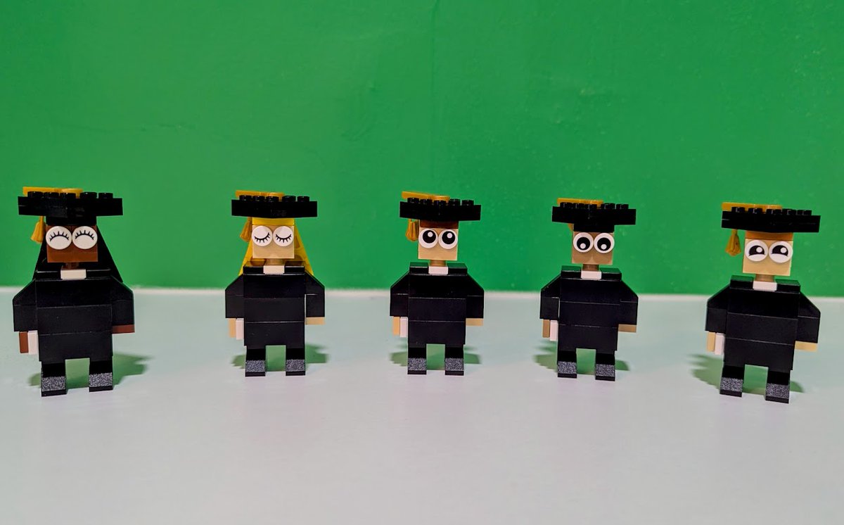 JCBrickEmporium's tweet image. Graduation time is almost here, so we've added these figures to celebrate! We can customize them however you'd like, just ask an employee.
#smallbusiness #lego #afol #florenceAZ #pinalcounty #graduation