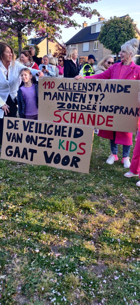 Die Speyerbach ☄️ tweet media