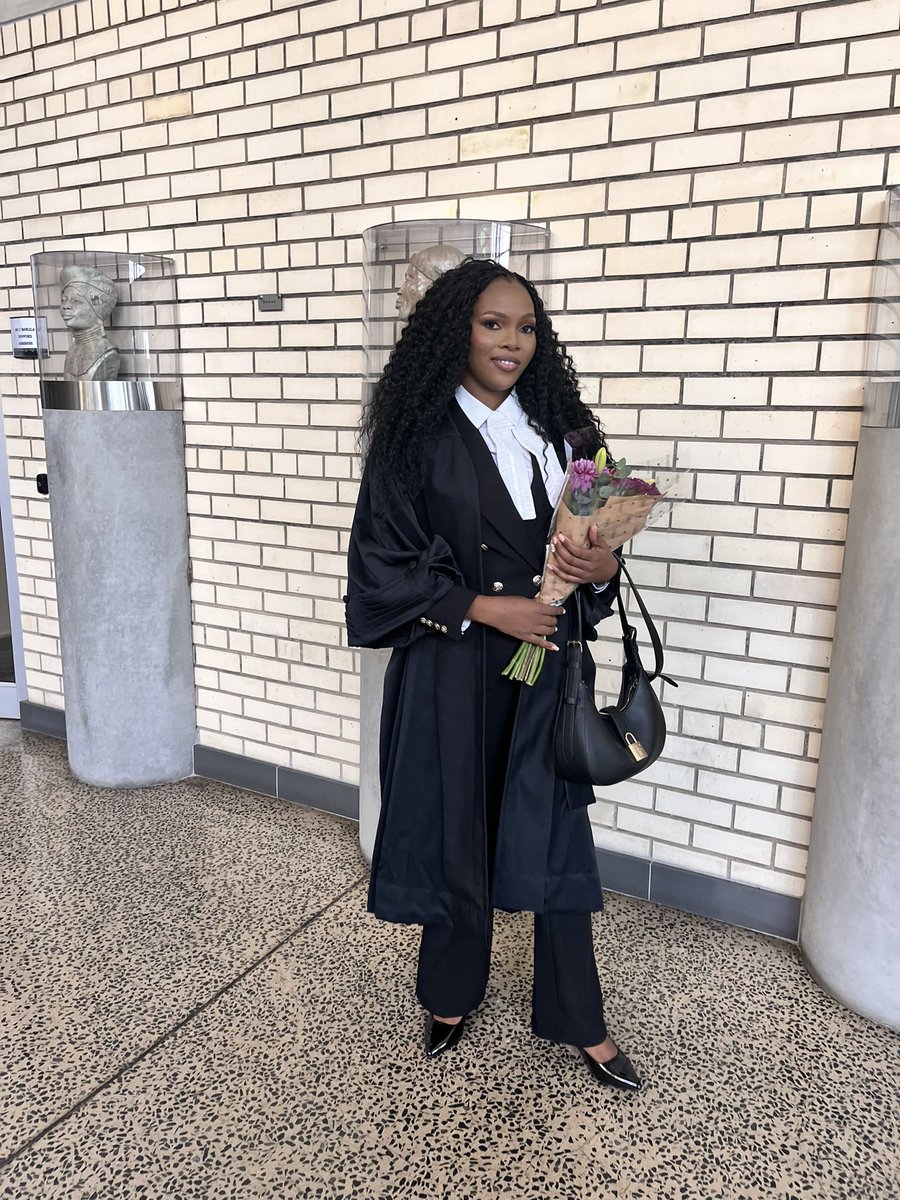 shabangu_r's tweet image. Admitted Advocate of the High Court of South Africa. 
#admisión2026 #AdmittedAdvocate #Adv