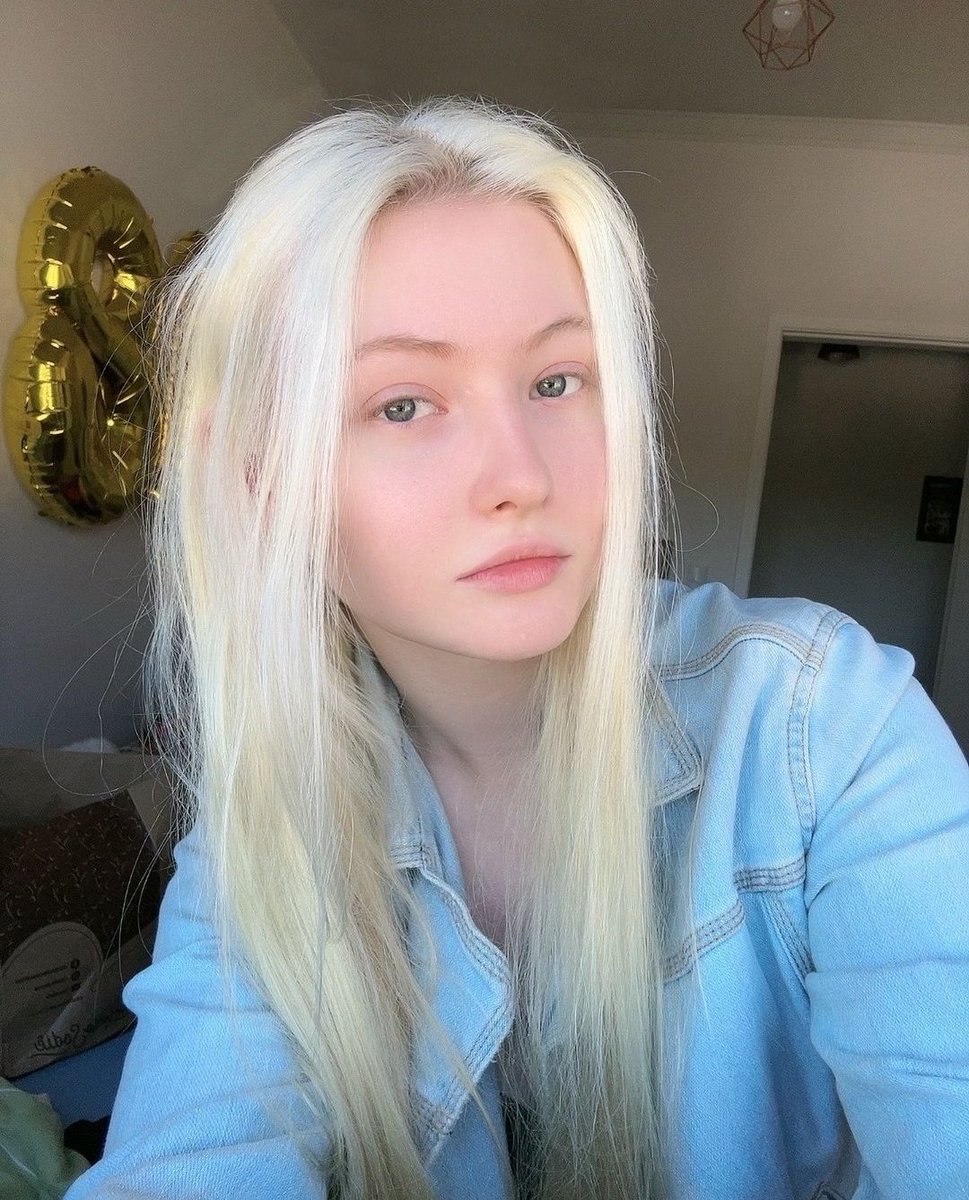 𝕎𝔸𝕂𝔼ℕ𝔸 𝔹𝔸ℝÉ🏹🌞 tweet media
