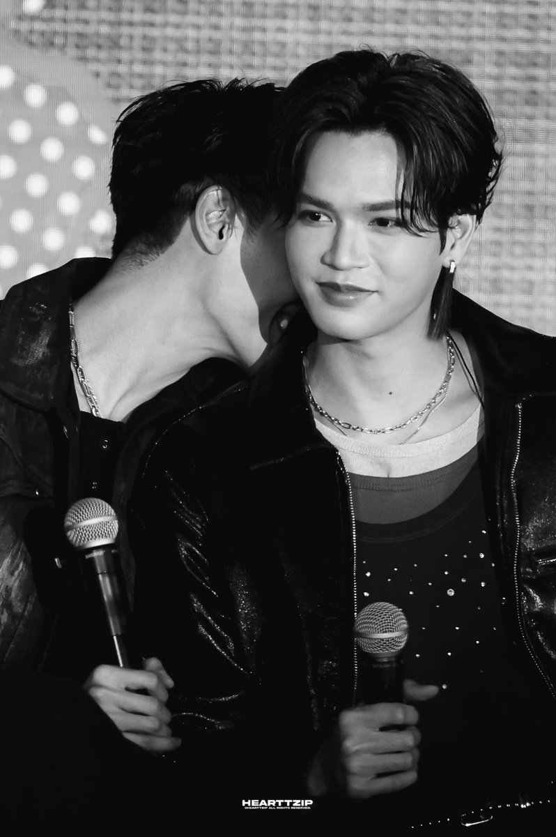 💘 𝙕𝙄𝙋. tweet media