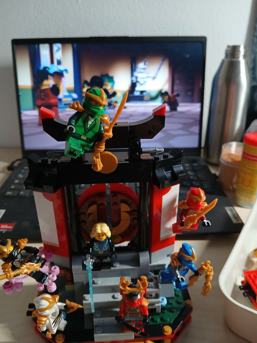 Brom_7's tweet image. Done! Feels like a blast from the past. 
#ninjago #rewatch #afol