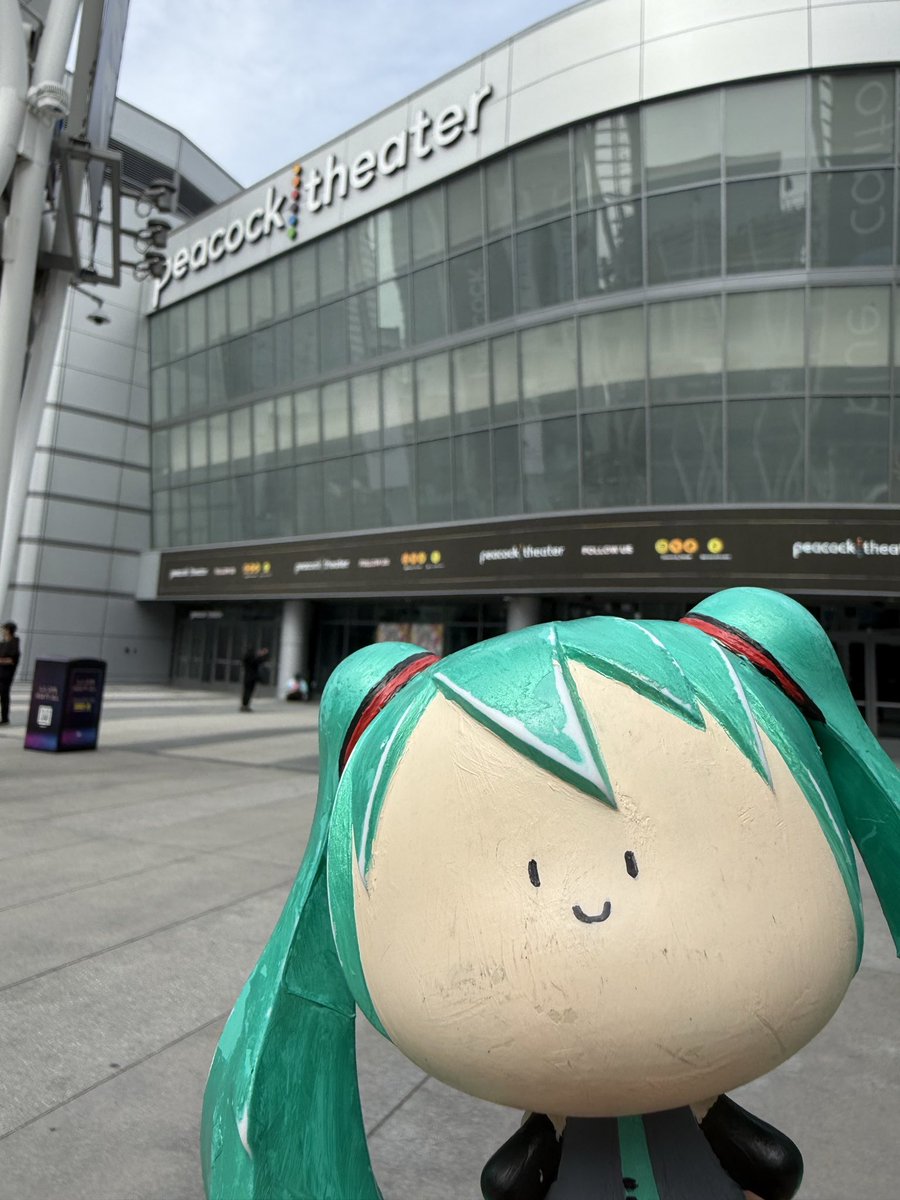 MIKU EXPO tweet media