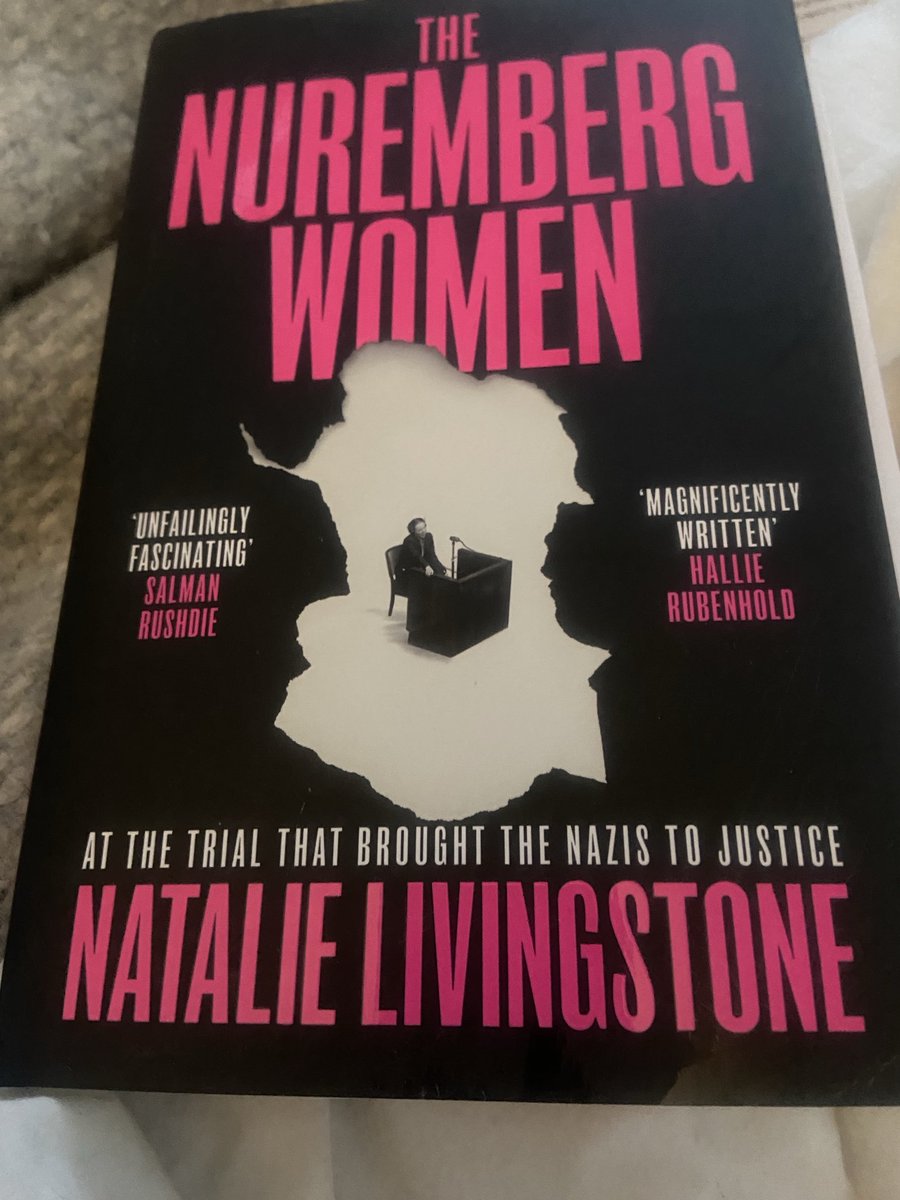 suzanne moore tweet media