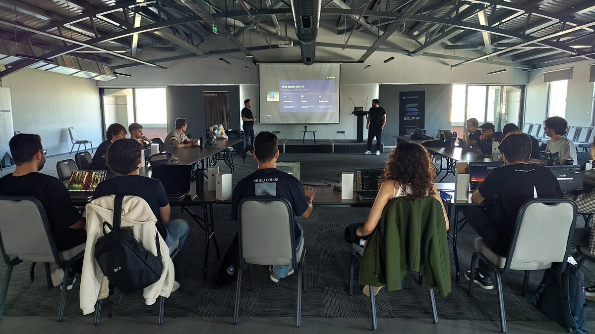 BuilderMare tweet media