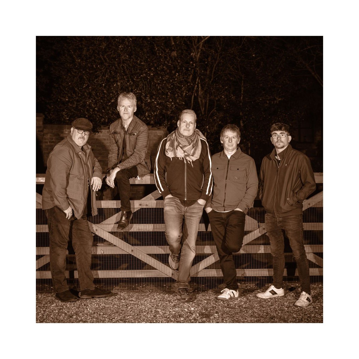 Illustrate_Mag's tweet image. Check this out @Illustrate_Mag | The Independent Music Magazine #musicreview #artistinterview #musicnews #musicreaction: Does it Matter (Remastered) by @Lyford34976307 : Review - illustratemagazine.com/does-it-matter…