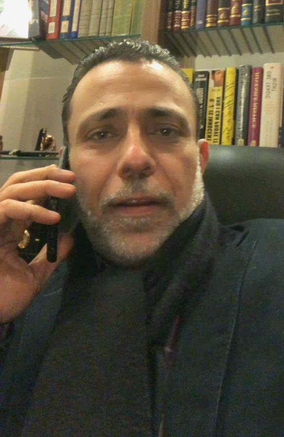 AhmadElHariri's tweet photo. شكرا للقضاء النزيه الذي حمى السلم الاهلي في بيروت اليوم . شكرا لمفوض الحكومة بالمحكمة العسكرية القاضي كلود غانم. https://t.co/uuFaiSLq5c