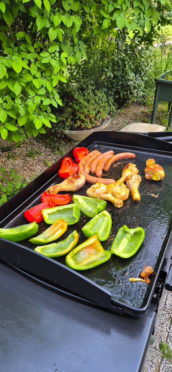 Jean-Paul Desbait tweet media