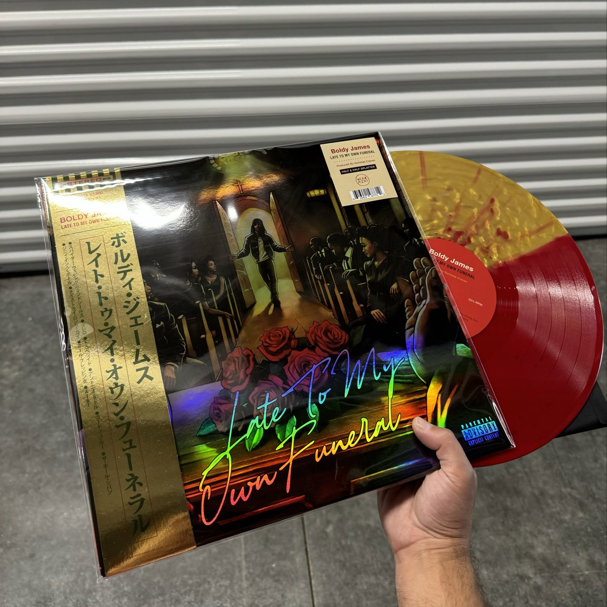 Near Mint tweet media