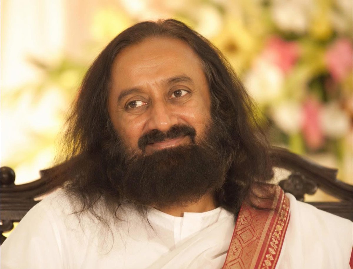 AasharR's tweet image. #Day114Of365

#Love is a mystery, sleep is a mystery, ur mind is a mystery and all that you see around is a mystery. Your life is also a mystery. Trying to understand mystery is confusion, but living it fully is called #enlightenment. - @Gurudev

#SaturdayVibes #SaturdayThoughts
