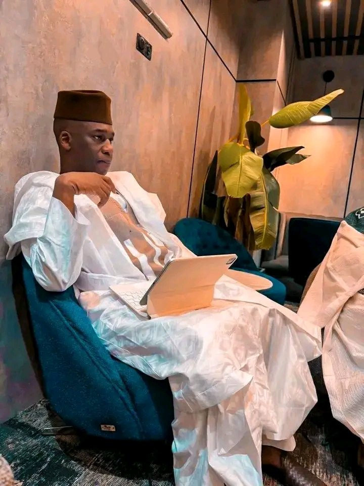 GiwaJr65440's tweet image. BAKON #TUNISIA👑😍🙏✊

ALLAH YADAWO MANA DA SARKI LAFIYA.🙏