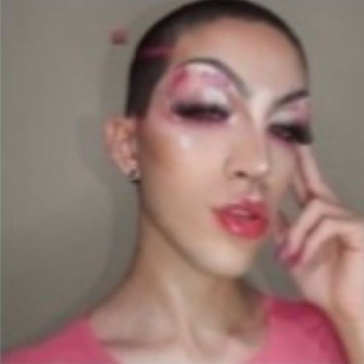 clara⁷ vai ver o enhypen tweet media