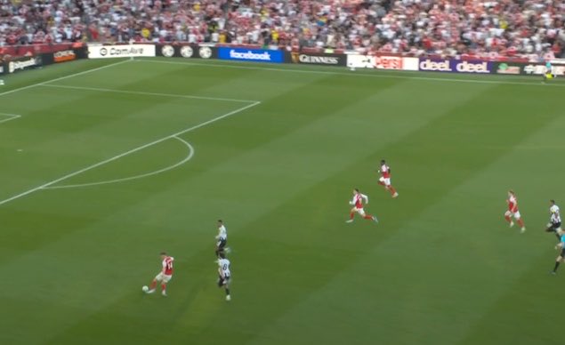 20 anos de prisão em regime fechado + trabalho braçal de 14 horas por dia