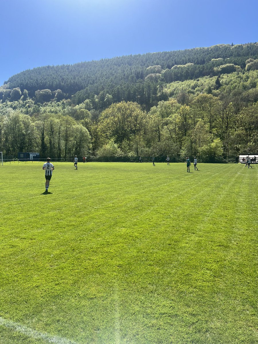 Abercarn United AFC tweet media
