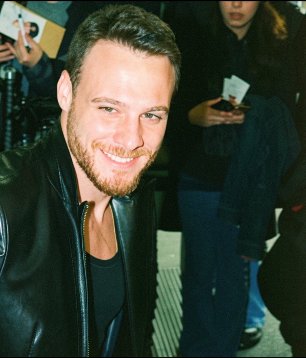 I support Kerem Bürsin ❤️🫶
#KeremBürsin