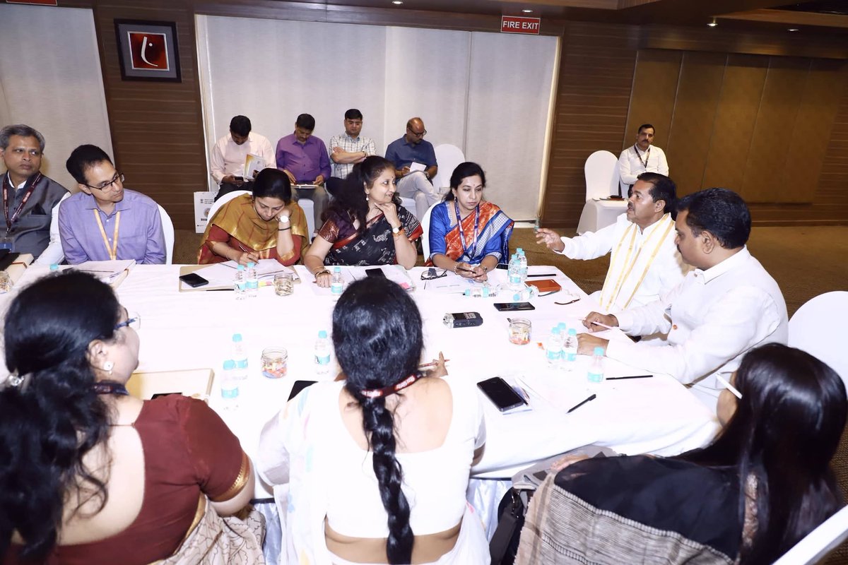 blvermaup's tweet image. चंडीगढ़ में चिंतन शिविर के दूसरे दिन का तीसरा सत्र-

इस सत्र के दौरान दिव्यांगजनों, वरिष्ठजनों एवं सफाई कर्मियों के सर्वांगीण कल्याण एवं सशक्तिकरण के उद्देश्य से समूह प्रस्तुतियां और व्यापक विचार-विमर्श का सफल आयोजन हुआ।

#ALIMCO #Divyangjan #empowerment