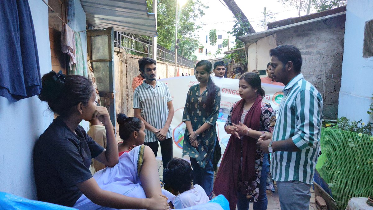 Krantikari_Foun's tweet image. କ୍ରାନ୍ତିକାରୀ ଫାଉଣ୍ଡେସନ ପକ୍ଷରୁ ବିଶ୍ୱ ମ୍ୟାଲେରିଆ ଦିବସ ଅବସରରେ ଏକ ସଚେତନତା କାର୍ଯ୍ୟକ୍ରମ ଭୁବନେଶ୍ୱର ସ୍ଥିତ ନନ୍ଦିନୀପଲ୍ଲୀ,ମୁଣ୍ଡାସାହି ବସ୍ତିରେ ଆୟୋଜିତ ହୋଇଥିଲା |
#Worldmaleriaday #awareness #campaign #krantikarifoundation