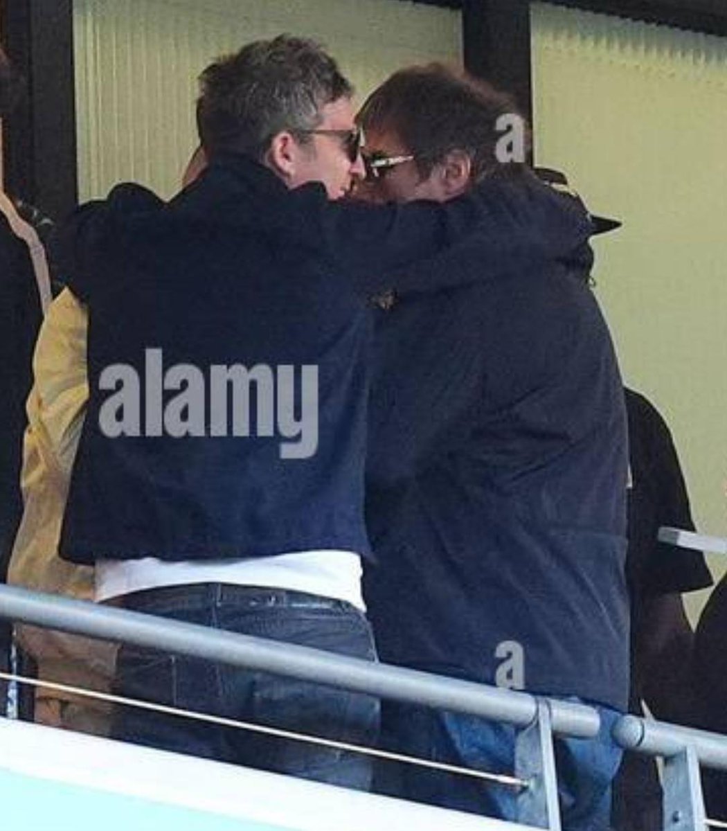 Older brother and little brother ❤️