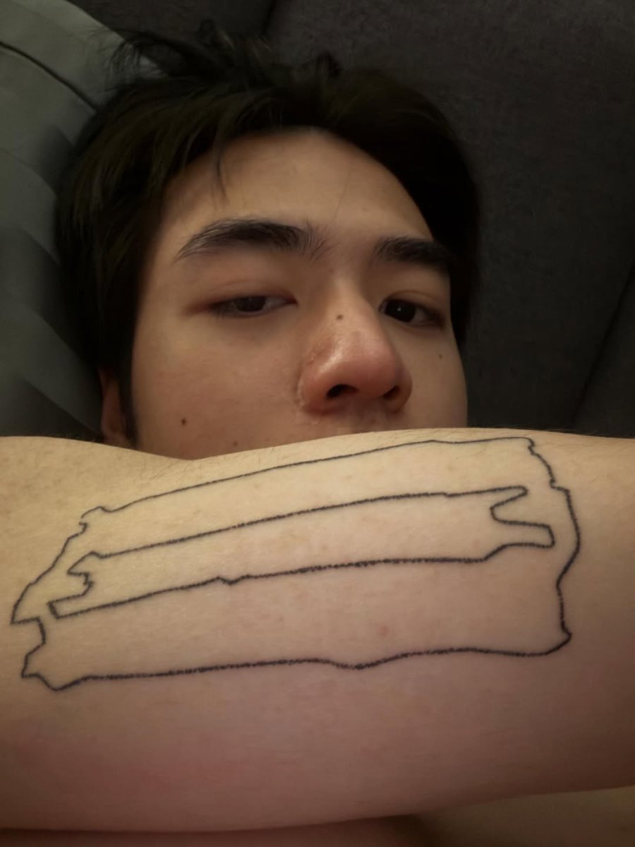 bbesidebk's tweet photo. ใครทำไรทำ ส่วนกุนอนบ่หลับเพราะ https://t.co/LEcI8Y33Ew
