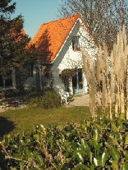 france_images's tweet image. Holiday cottage in the seaside village of Wissant buff.ly/eSFVuqv

#France 🇫🇷 #travel #holiday