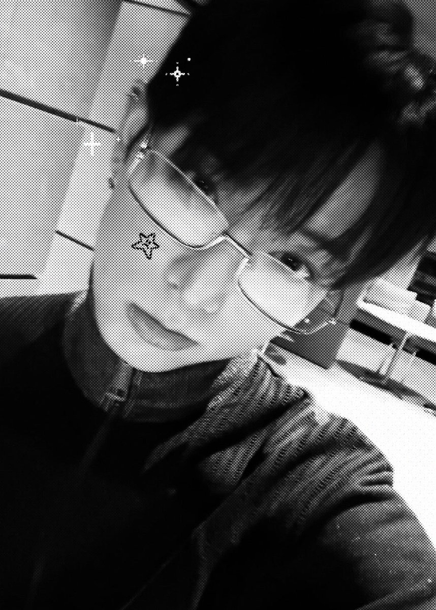 🐾 seeing &t !!! tweet media