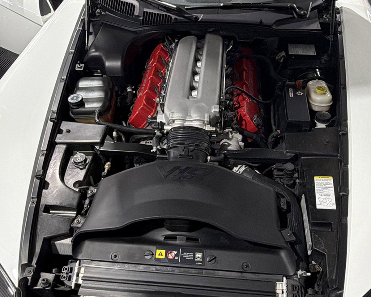 Barrett_Jackson's tweet image. Low, loud, sold! This 2004 @Dodge Viper SRT-10 Mamba Edition sold for $132,000 at the 2026 Palm Beach Auction.

Learn more: bit.ly/PB26TW-2004Dod…