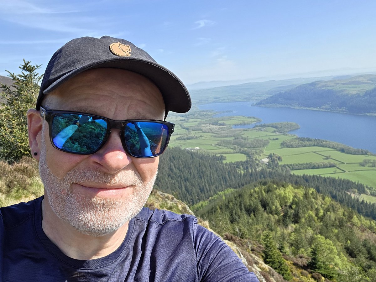 Myles1970's tweet photo. Back in the Lakes 🇬🇧😎🌞📸 #hiking #lakedistrict https://t.co/zfDXvoan4A