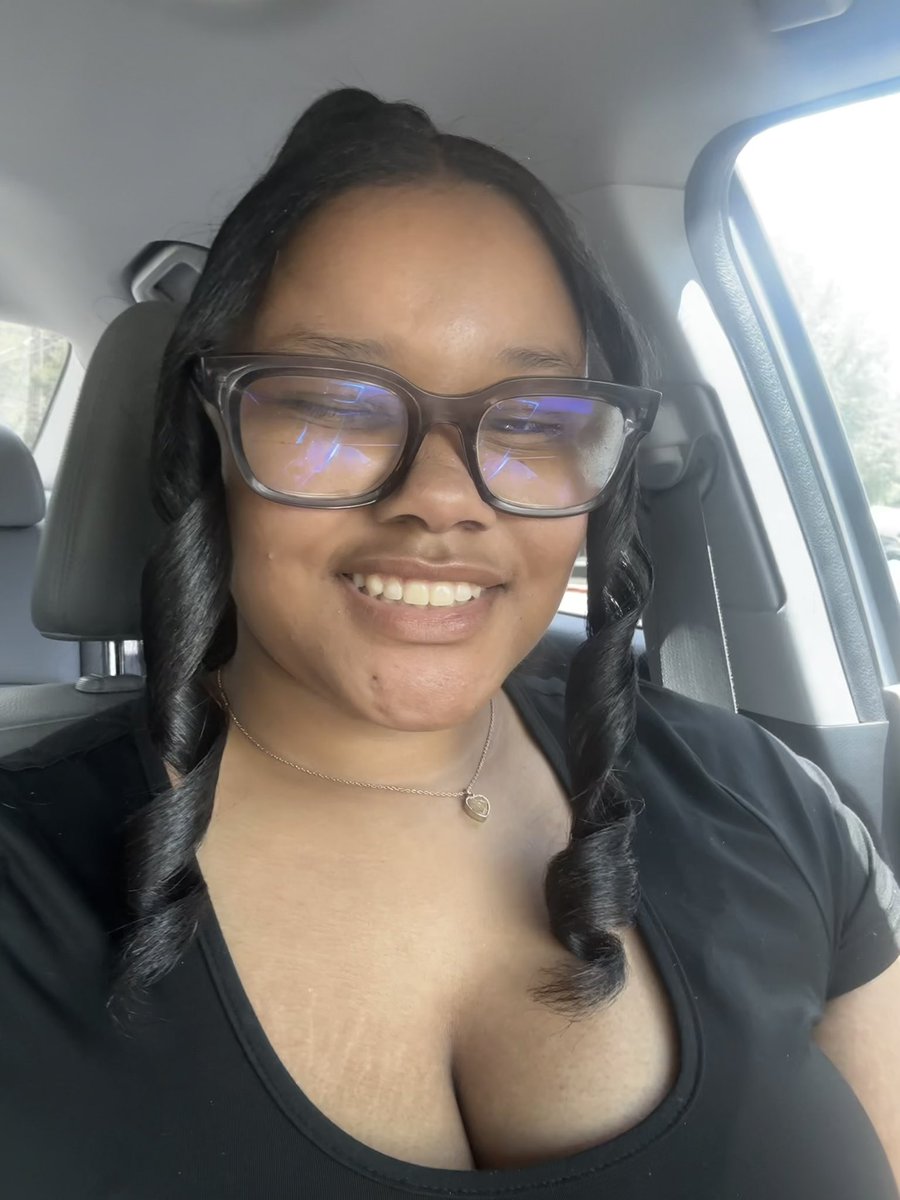 MIMI IS #YOONIQUE! #MOONCOVEYBUZZ tweet media