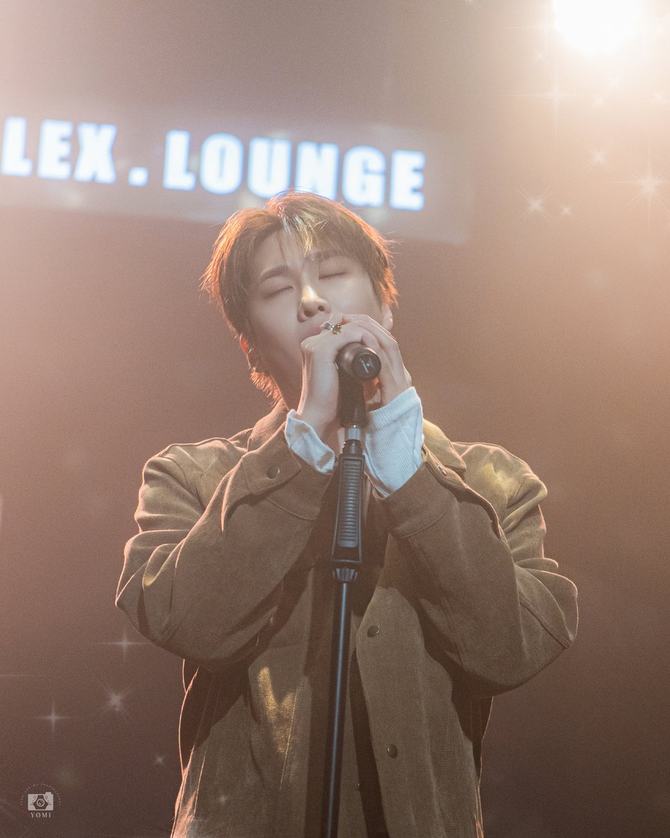 YOMI___PIC's tweet photo. 260419 5pm 🩷현성 소극장 콘서트 '동행' | #BOYFRIEND #현성 https://t.co/lvEgxpSkRJ