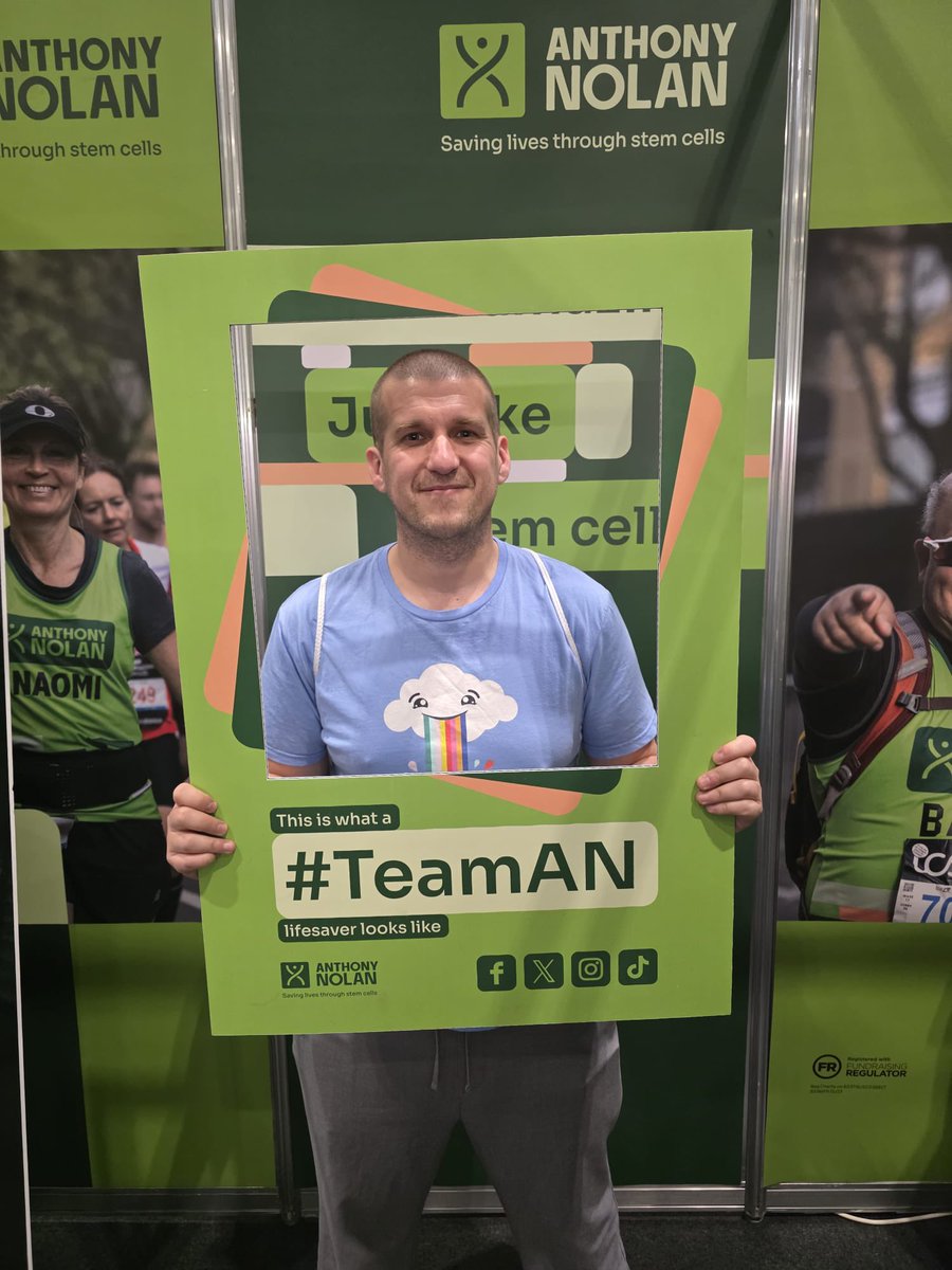 MattyBBakes's tweet photo. Why I’m running the marathon for @AnthonyNolan 13 years ago @iFallOverLots was undergoing his treatment for Non Hodgkins Lymphoma and part of that involved a stem cell transplant.

I always wanted to give back and now I can.

THANK YOU 💚💚💚💚

https://t.co/AdY548l1C7 https://t.co/CpDCFETsCB
