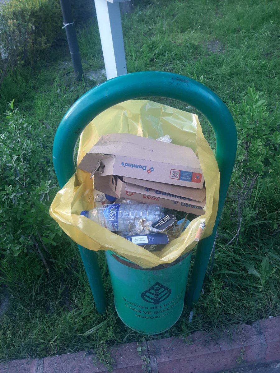 Dêran - never bow tweet media