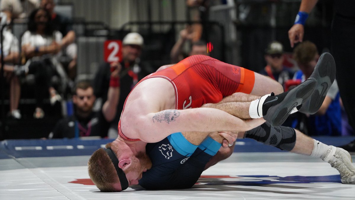 HWC_wrestling's tweet image. Patrick Kennedy wins in the consolation semifinals 8-6 over Henckel (NLWC). 🐤💪🏻

Kennedy will face Muhamed McBryde (WVRTC) in the bronze medal bout 🥾🇺🇸🎲🏆🤼🥉