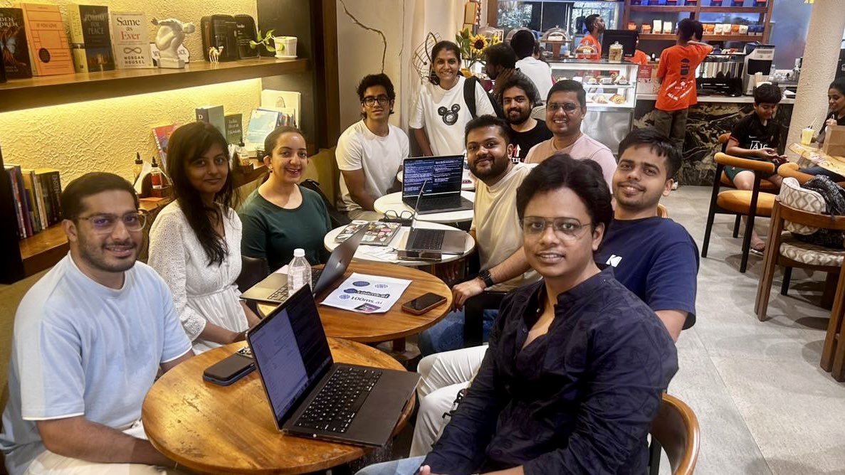 _yogeshsingh's tweet photo. i always look forward to Sip n Swift sessions! 🤩

Really enjoy this setting of intense discussions &amp; all kinds of banter 🙂‍↔️

👉 @swift_mumbai 👈 https://t.co/ntHz5jLHFH