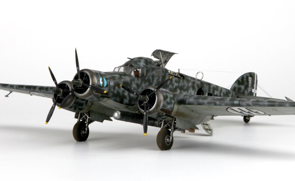 Italeri Model Kits tweet media