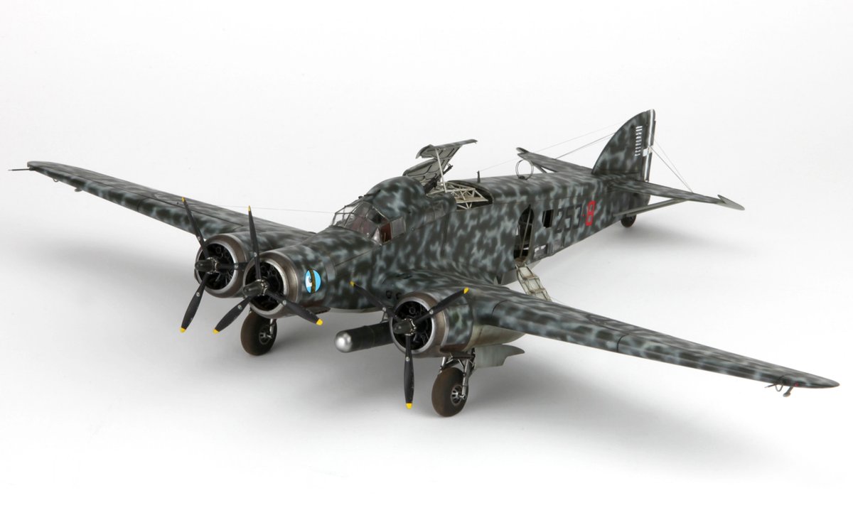 Italeri Model Kits tweet media