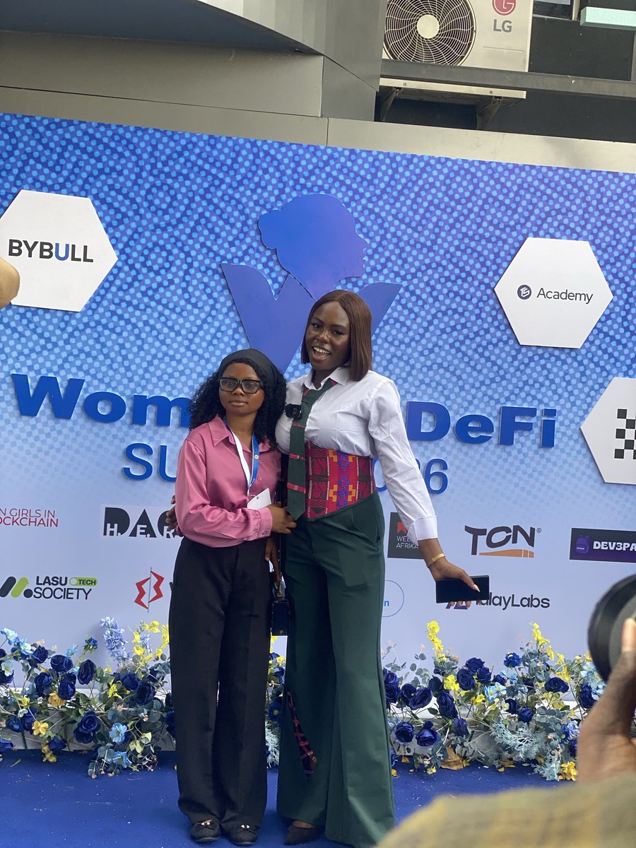 martha_fidelis's tweet photo. Meeting the founder of WOMEN IN DEFI @thesarahidahosa was such an honor 💙. Thank you for creating a space where women can learn, grow, and thrive in web3 @womenindefi_org
. #wid #widsummit https://t.co/xM23PEi4S1