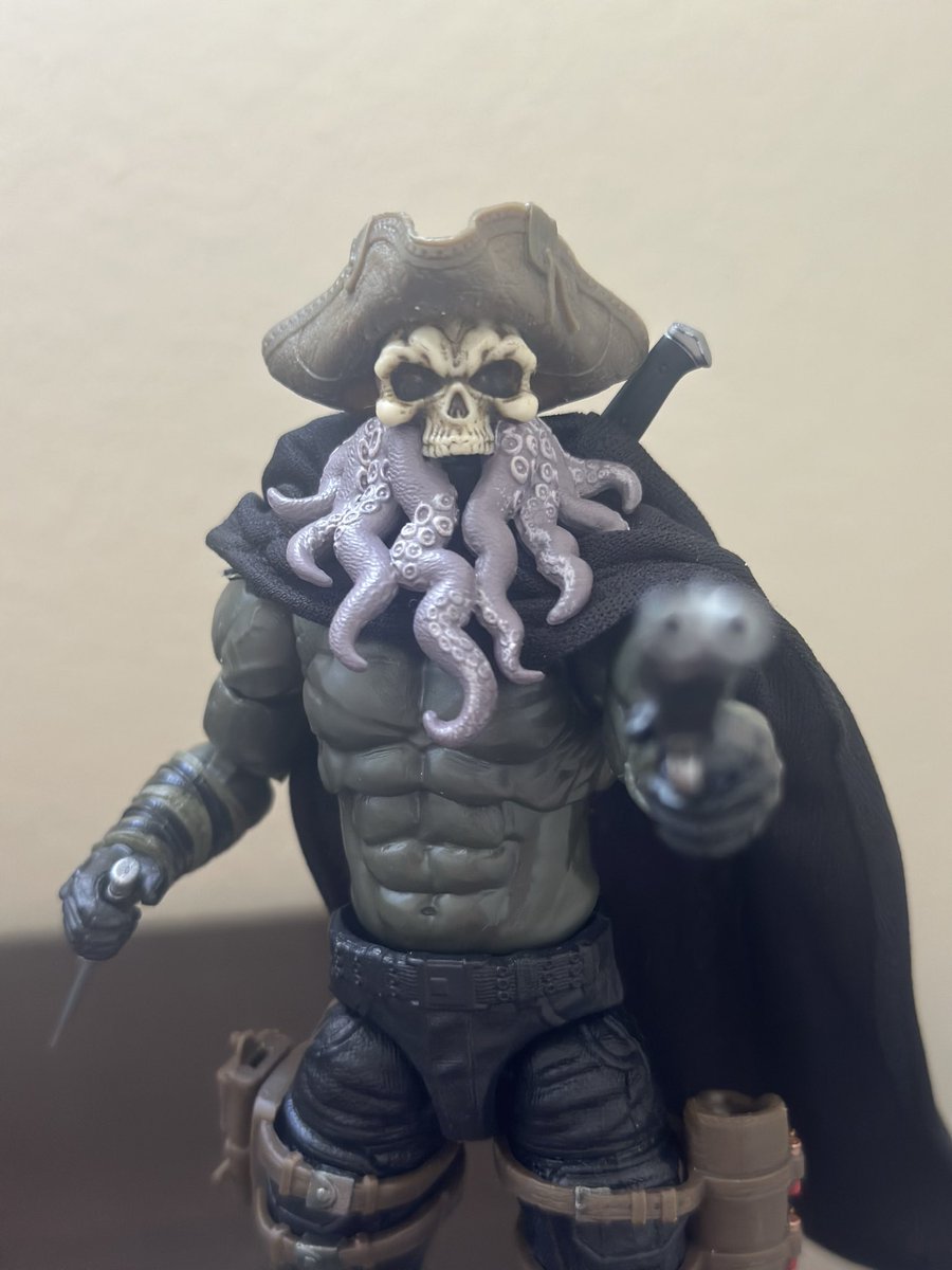 airborne8890's tweet image. “Pirates plunder the rich under the cover of their own courage.” — “Black” Sam Bellamy. Totally loving The Black Zolocon Exclusive! 

#zolocon #pirate #valaverse #actionforce