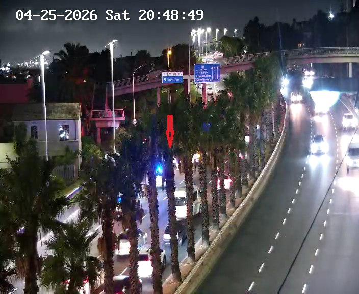 CapeTownFreeway's tweet image. Update: #Crash: N2 Outbound at Searle St, two lanes closed, expect delays. #BeTheChange