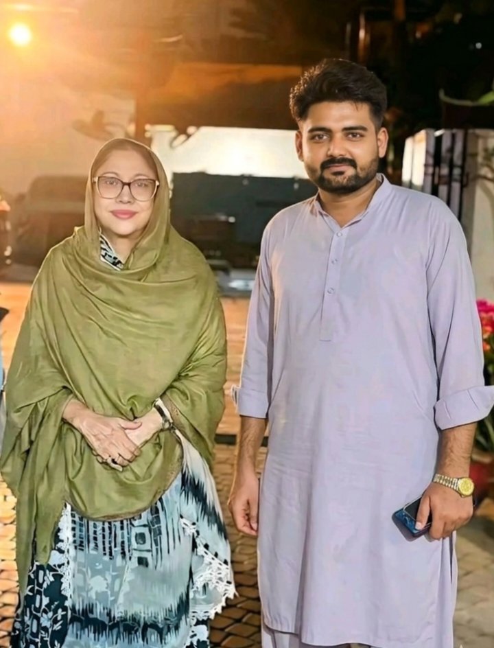 Alihyder_rahu's tweet photo. Happy Birthday Medum @FaryalTalpurPk 🎊
Wishing you a year full of success, happiness, and prosperity. 
#HBDAdiFaryalTalpur https://t.co/xWxkosavWm