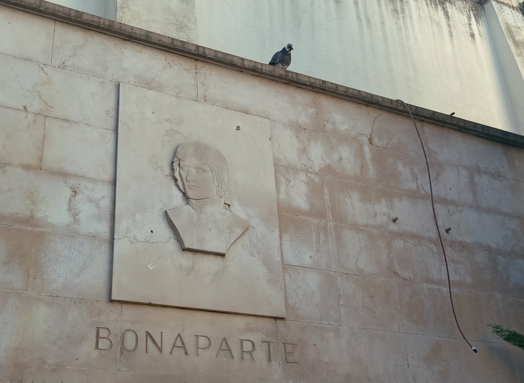 lefabulo's tweet image. Everything burger day !
Everything's a picture #stuff