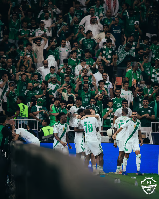 sabqorg's tweet photo. بالصور : 

الأهلي "ملك" النخبة https://t.co/2iDYL1Mi3l