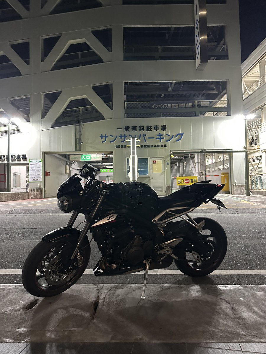 john__0914's tweet photo. 今日も色々回りたかったけど、予定忘れてたんで帰ります https://t.co/kLad1BWKnE
