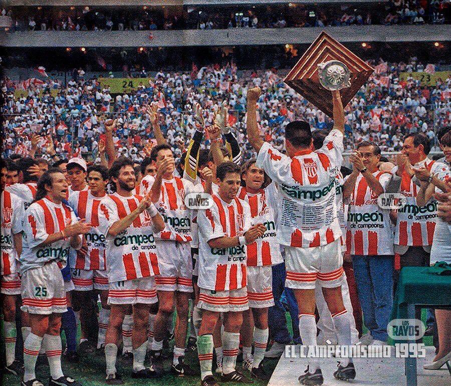 picasbecerril's tweet photo. Los Rayos visitan la que fue nuestra casa por años, testigo de hazañas y grandes alegrías, para mí siempre, el majestuoso ‘Estadio Azteca’. ⚽️

Les comparto momentos inolvidables en ese inmueble. 

Por ahí estaré y me dará mucho gusto saludar a toda esa gran afición Necaxista. ⚡️ https://t.co/FB66jDdaZz