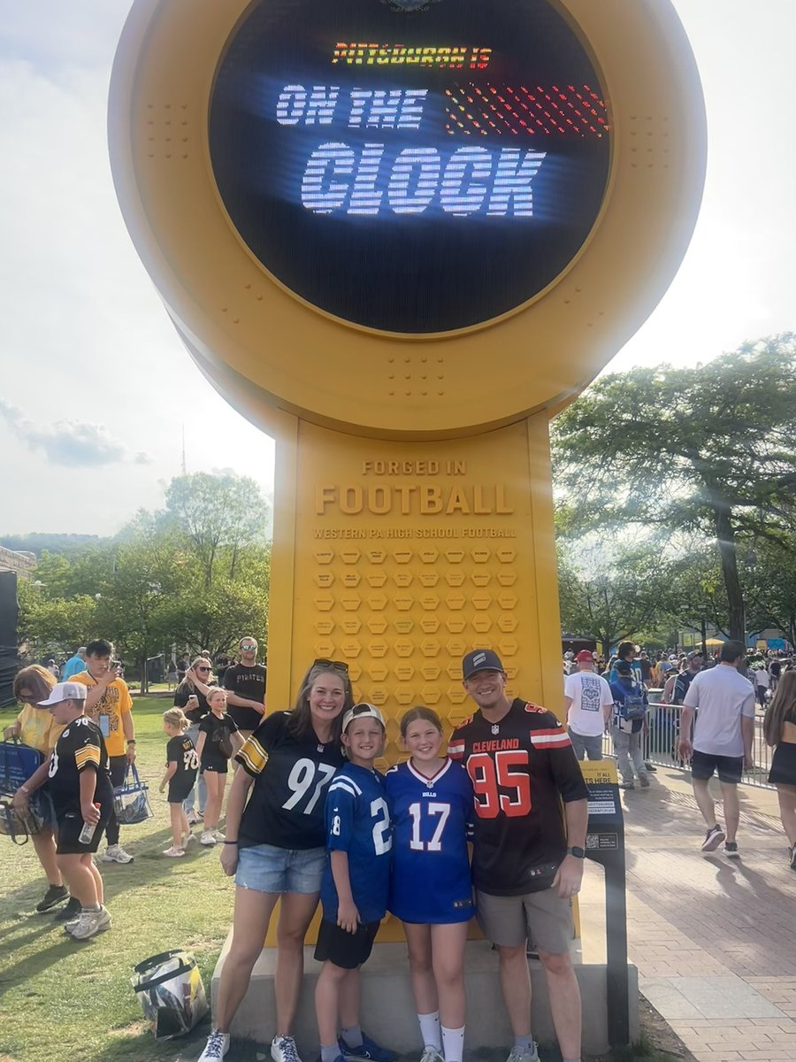 RyanKennedy_22's tweet image. #NFLDraft #HouseDivided