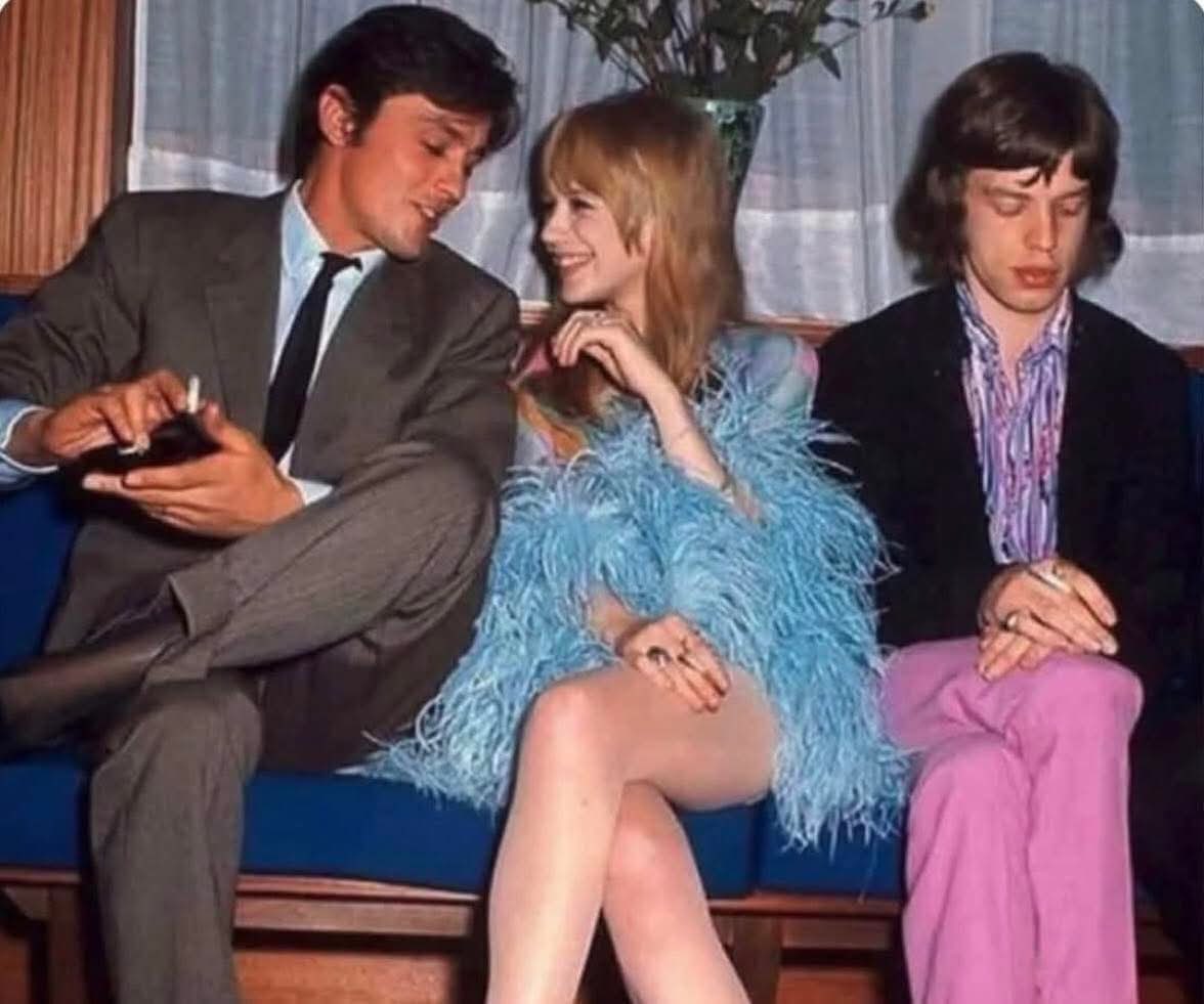 Vηєησ tweet media